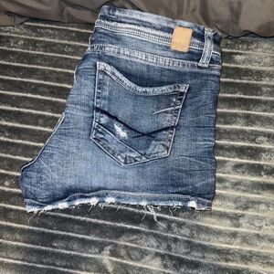 BKE Stella denim shorts sz 30